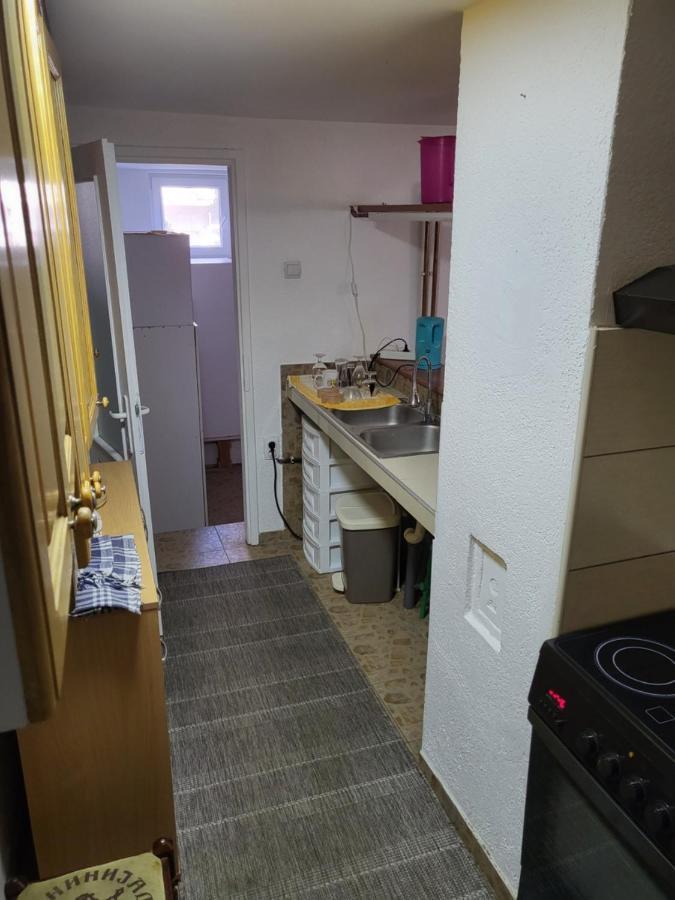 Dorsi Lägenhet Belgrad Exteriör bild
