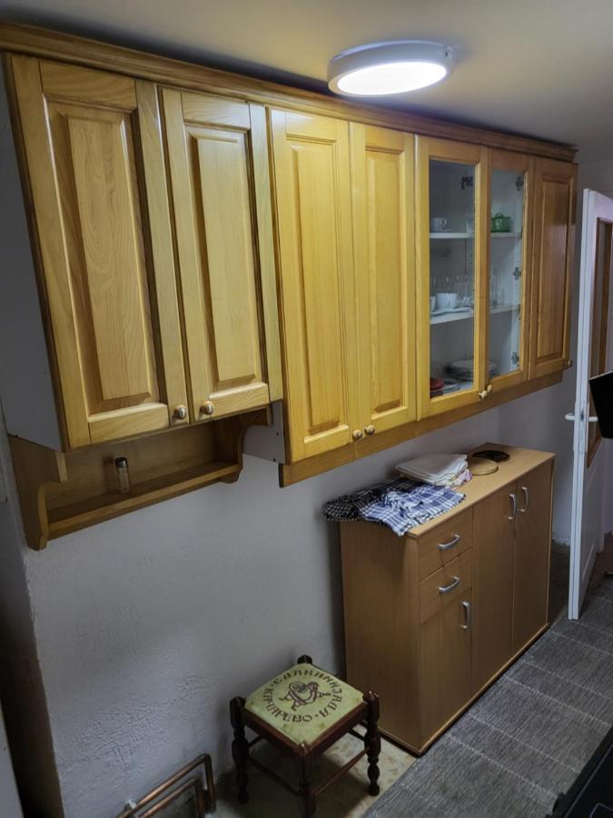 Dorsi Lägenhet Belgrad Exteriör bild