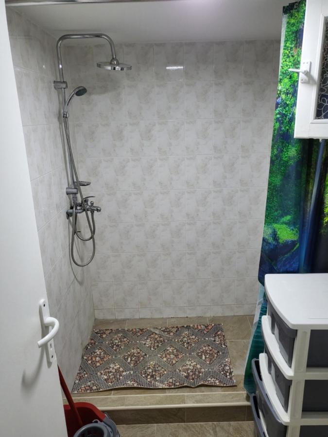 Dorsi Lägenhet Belgrad Exteriör bild