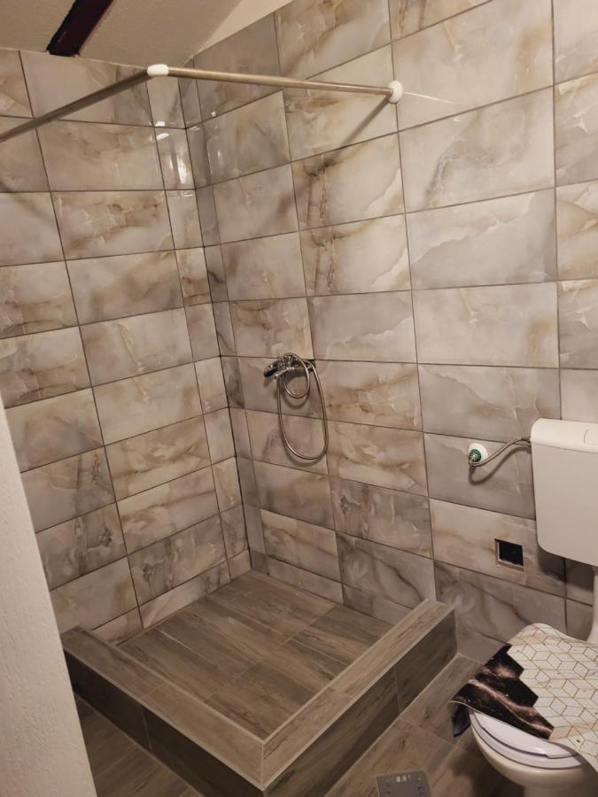 Dorsi Lägenhet Belgrad Exteriör bild